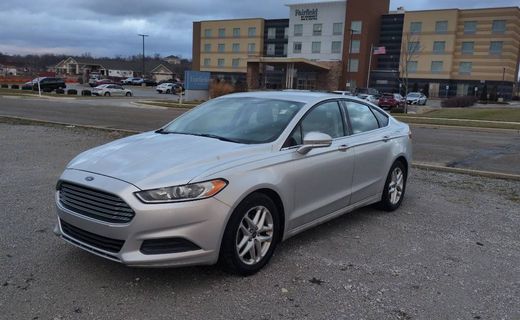 2013 Ford Fusion SE