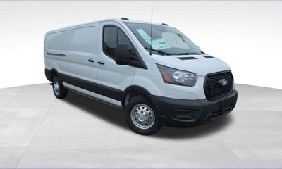 2026 Ford Transit LOW Roof