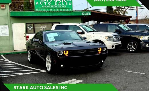 2015 Dodge Challenger SXT