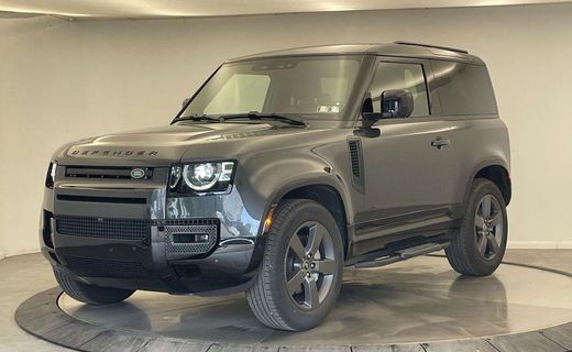 2025 Land Rover Defender 90 SE