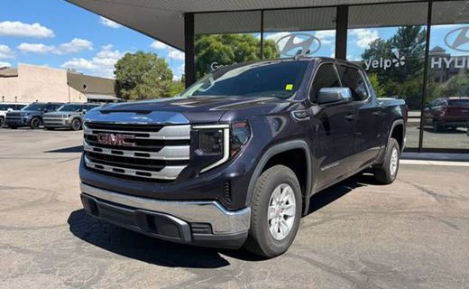 2022 GMC Sierra SLE