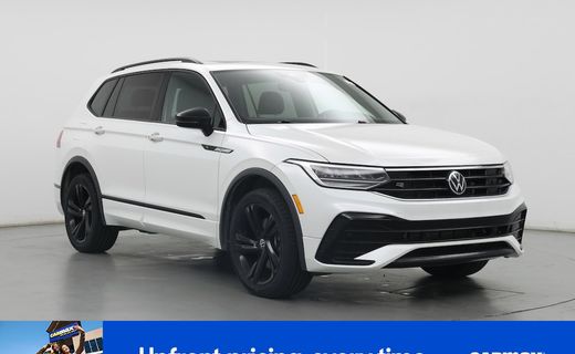 2023 Volkswagen Tiguan SE Black
