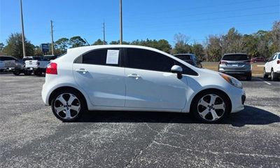 2012 Kia RIO GLS