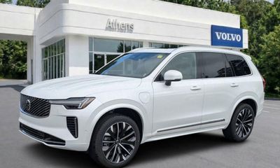 2026 Volvo XC90 Plus Bright