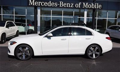 2025 Mercedes-Benz C-Class C300