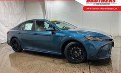 2026 Toyota Camry SE