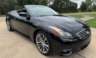 2013 Infiniti G37 Convertible