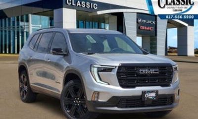 2027 GMC Acadia Denali