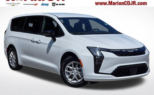 2027 Chrysler Pacifica Select