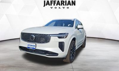 2026 Volvo XC90 Plus Bright
