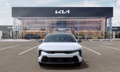 2026 Kia K4 GT Line