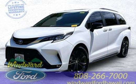2024 Toyota Sienna XLE