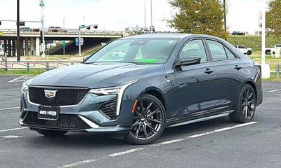 2025 Cadillac CT4 Sport