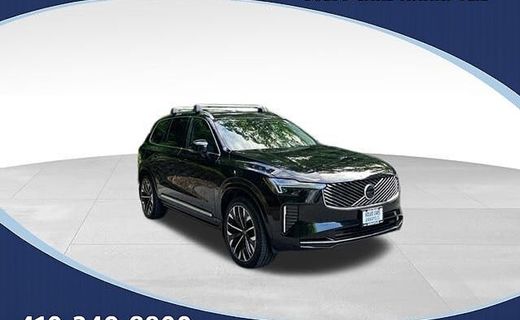 2025 Volvo XC90 Core