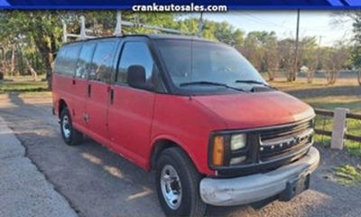 2002 Chevrolet Express 3500