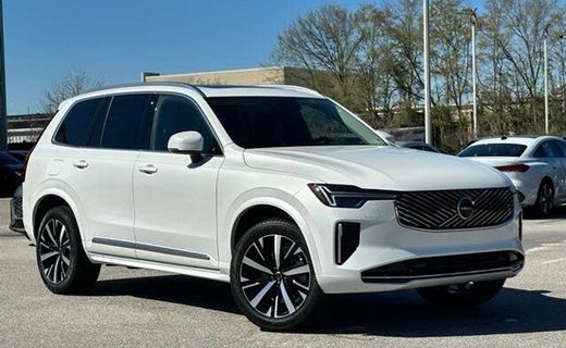 2026 Volvo XC90 Core