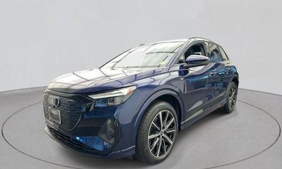 2022 Audi Q4 S Line Quattro