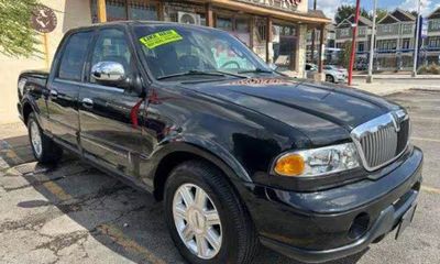2002 Lincoln Blackwood Base