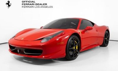 2013 Ferrari 458 Italia Coupe