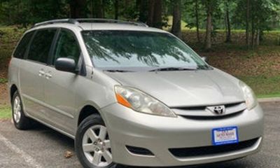 2008 Toyota Sienna XLE
