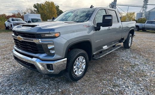2024 Chevrolet Silverado HD LT