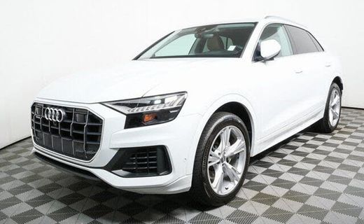 2019 Audi Q8 Prestige