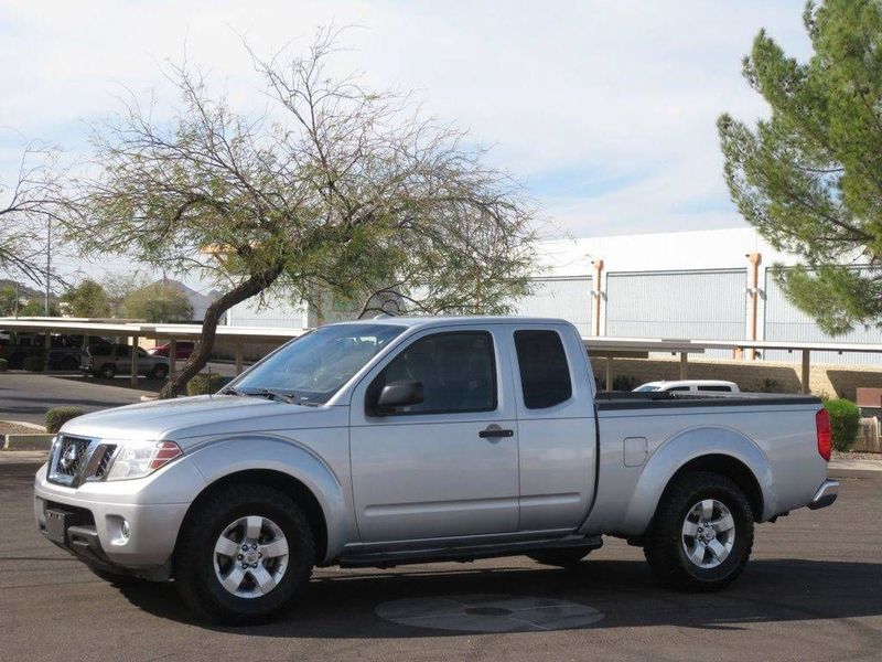 2013 Nissan Frontier — a typically priced live listing