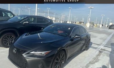 2024 Lexus IS 350