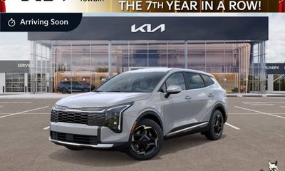 2027 Kia Sportage EX