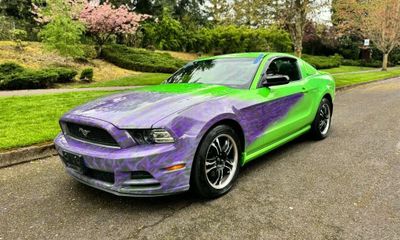 2014 Ford Mustang V6 Coupe
