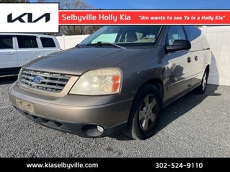 Representative 2004 Ford Freestar photo
