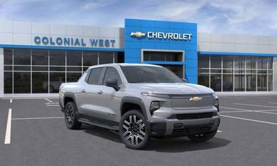 2026 Chevrolet Silverado 2LT