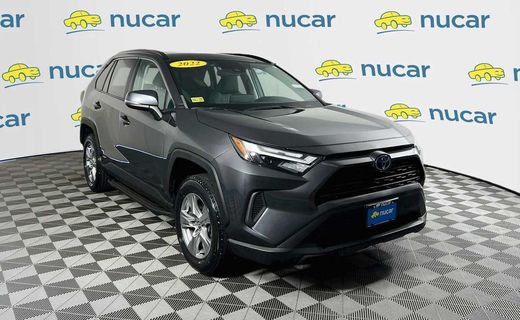 2022 Toyota RAV4 XLE