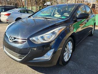 2015 Hyundai Elantra GLS Middle