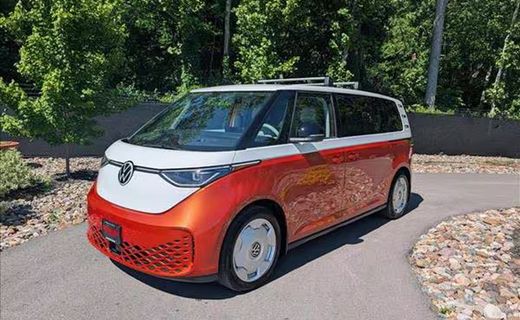 2025 Volkswagen ID Buzz Pro S Plus
