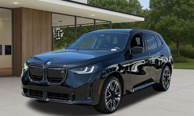 2025 BMW X3 M50