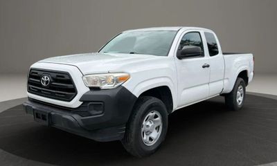 2016 Toyota Tacoma SR SR5