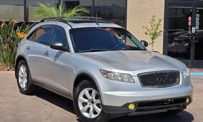 2005 Infiniti FX35