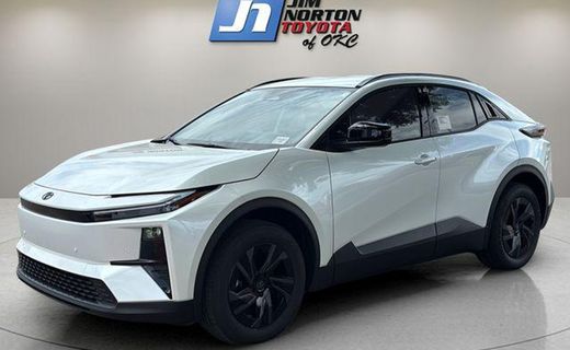 2026 Toyota C-HR SE