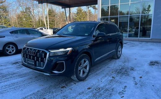 2025 Audi Q7 Quattro Premium