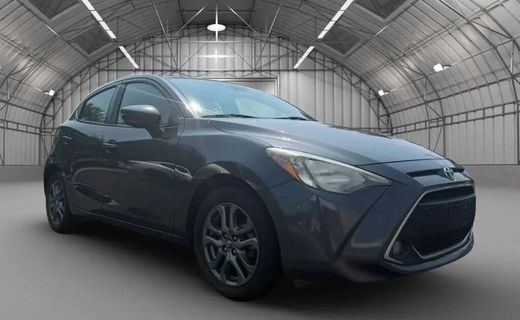 2020 Toyota Yaris LE
