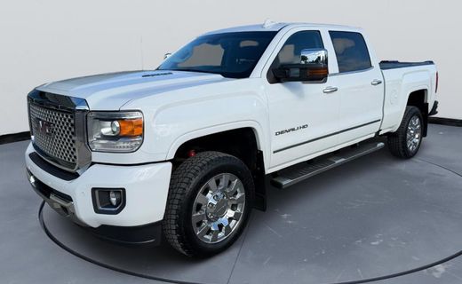 2016 GMC Sierra Denali