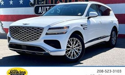 2025 Genesis GV80 2 5T Standard