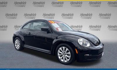 2016 Volkswagen Beetle 18T S Pzev