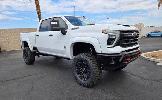 2026 Chevrolet Silverado HD LT