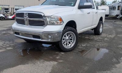 2018 Ram 1500 SLT