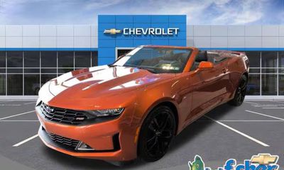 2023 Chevrolet Camaro 2LT 3LT