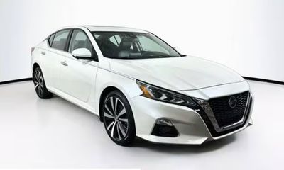 2020 Nissan Altima Platinum