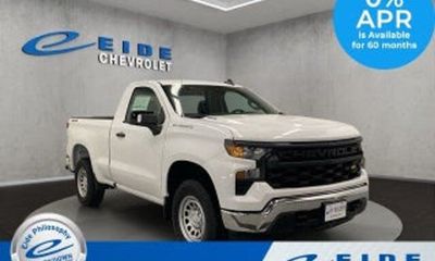 2026 Chevrolet Silverado Custom