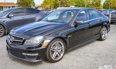 2013 Mercedes-Benz C-Class C63 AMG